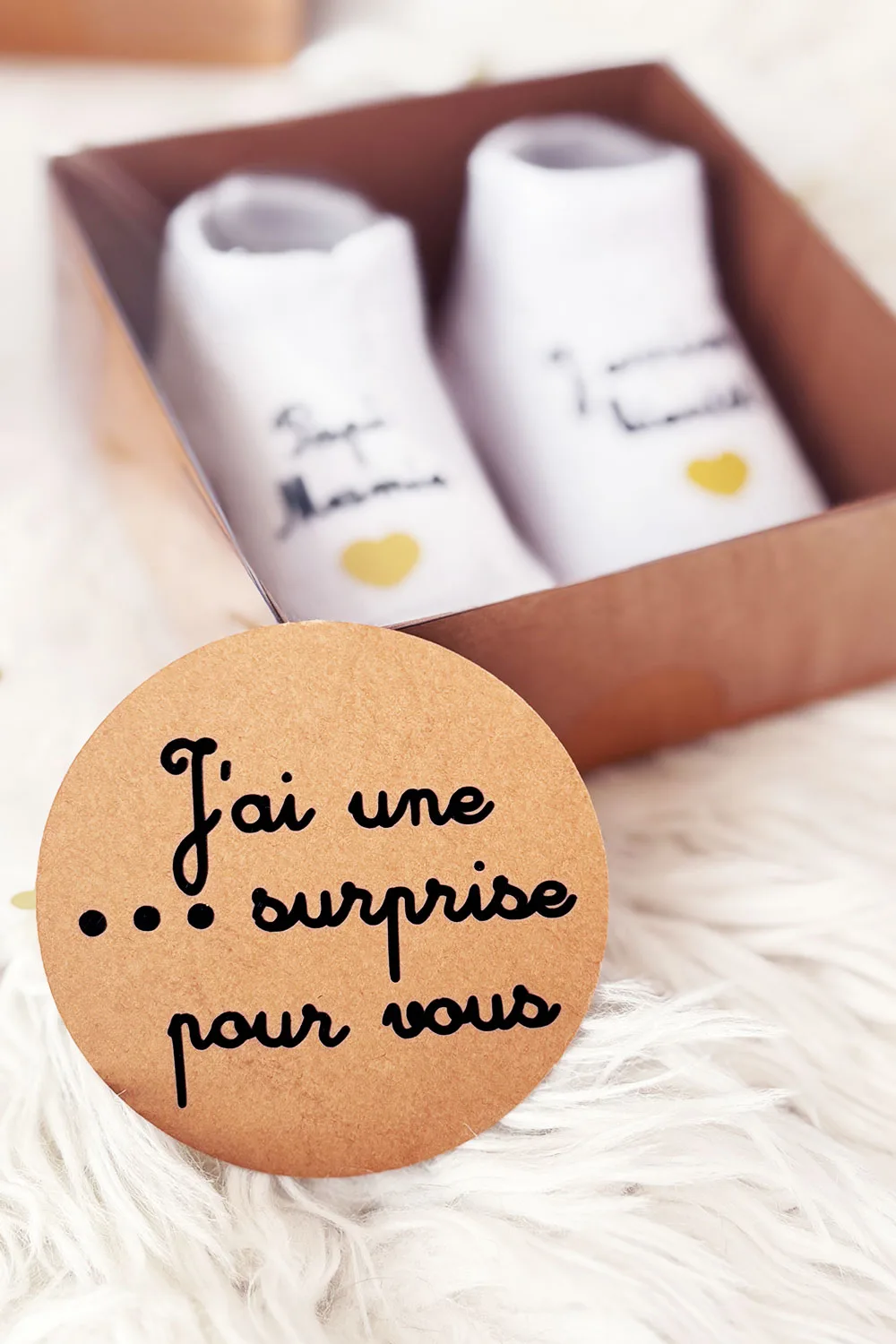 chaussons annonce grossesse